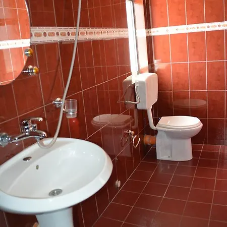 Relax Hotel