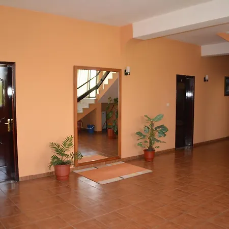 Relax Hotel 3*